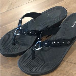 Skechers Size 9 Sandals